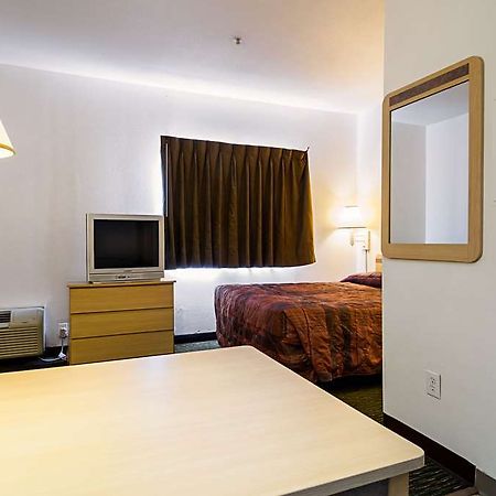 Готель Studio 6 Charlotte Airport Номер фото