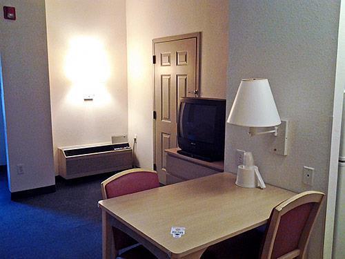 Готель Studio 6 Charlotte Airport Номер фото